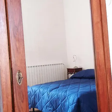 Di Posta Bed & Breakfast *