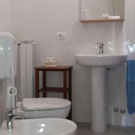 Di Posta Bed & Breakfast 3*